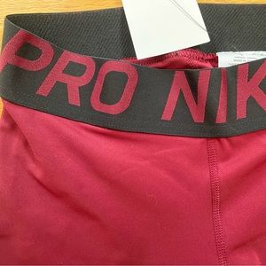 NIKE PRO Tight Fit Full Length Leggings